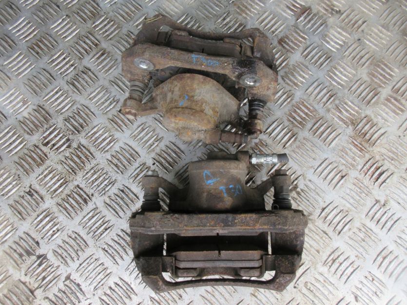 CHEVROLET AVEO T300 ZACISK HAMULCOWY PRAWY PRZÓD