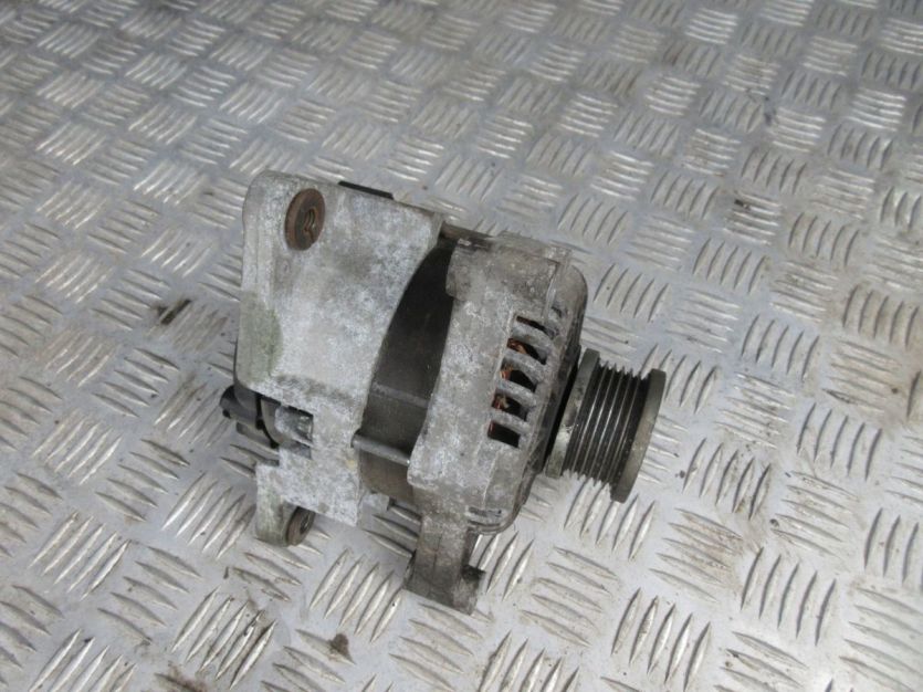 CHEVROLET AVEO T300 1.4 ALTERNATOR 13500582