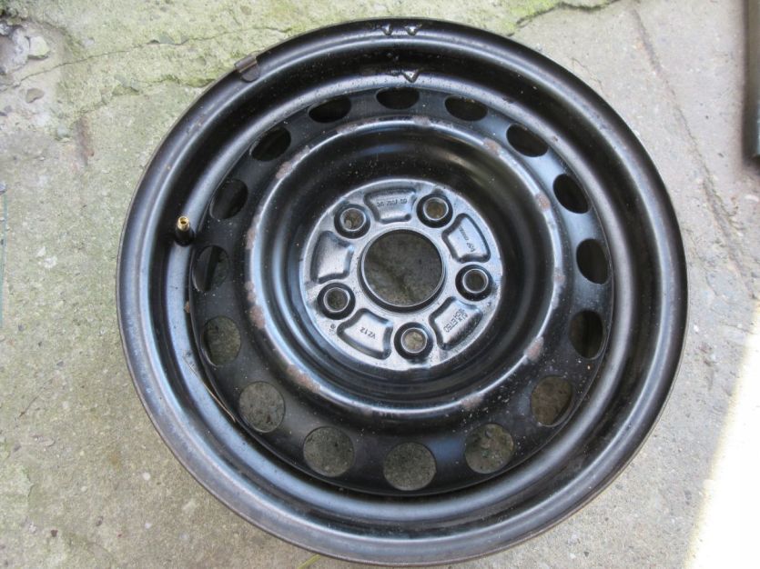 Felga Suzuki OE 2150667 6.0