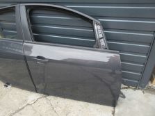 OPEL ASTRA J LIFT SEDAN DRZWI PRAWY PRZÓD Z190