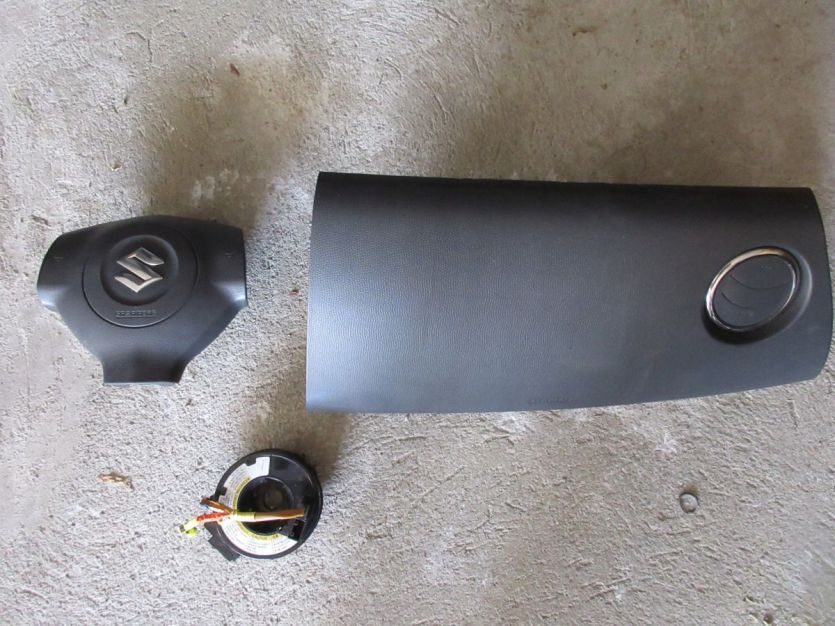 SWIFT MK6 JAPAN PODUSZKI AIGBAG AIRBAGI