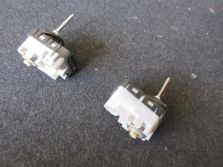 VITARA III 2018 R. SILNICZEK REGULACJI LAMPY