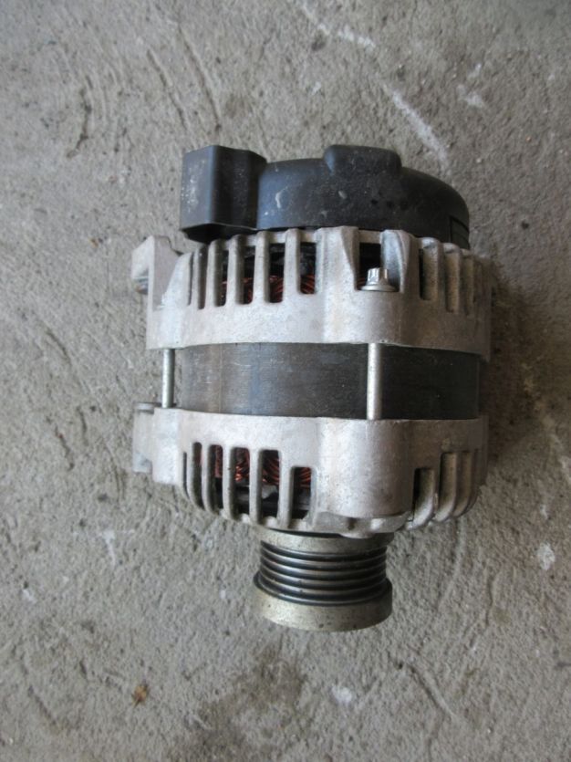 ASTRA J LIFT 1.4 T ALTERNATOR 13581885