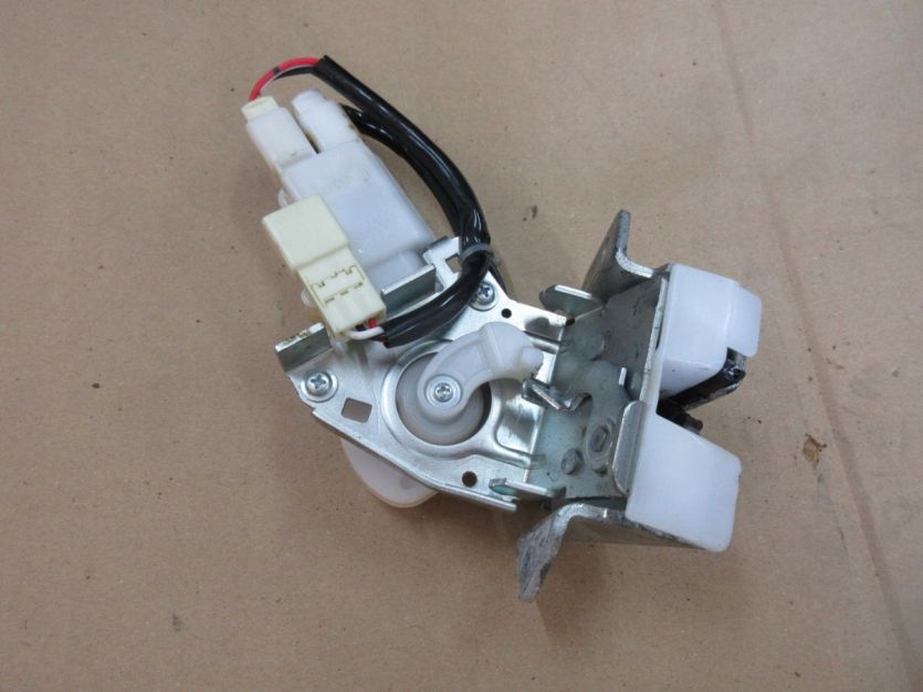 VITARA III 2018 R. ZAMEK KLAPY BAGAŻNIKA TYŁ