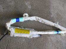 ASTRA J LIFT SEDAN KURTYNA LEWA 13251647