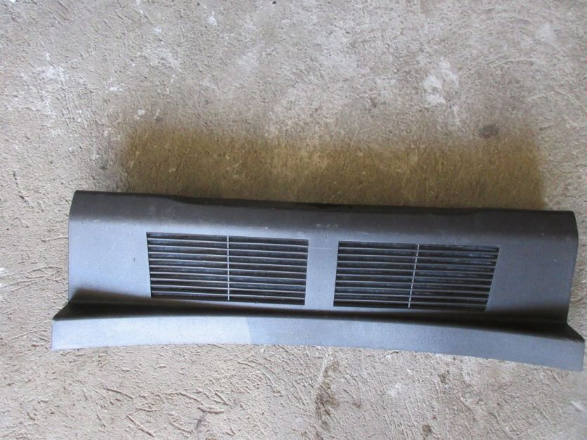 ASTRA J LIFT SEDAN OSŁONA PASA TYŁ