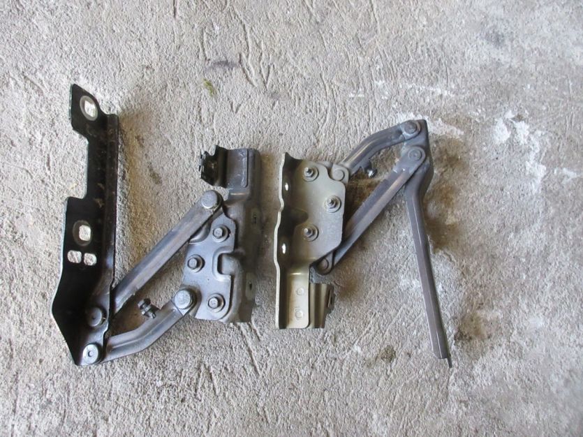 ASTRA J LIFT 1.4 T ZAWIASY MASKI