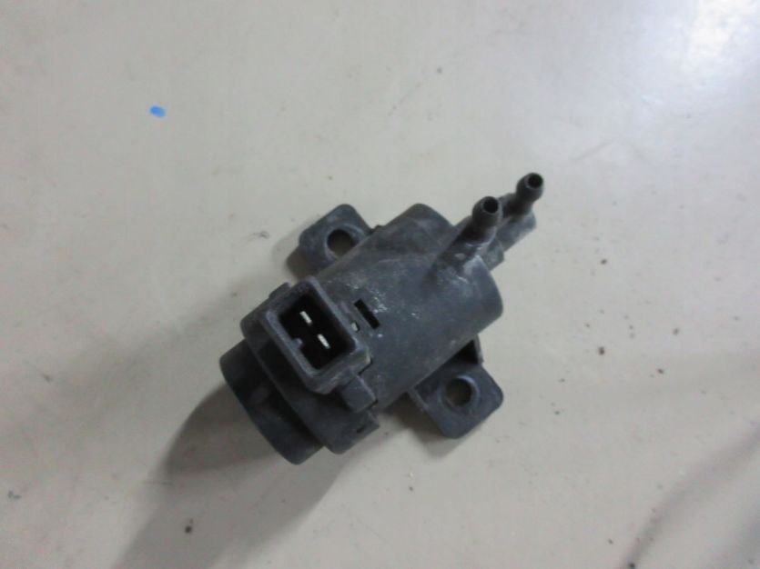 VIVARO 1.9 CDTI TRAFIC ZAWÓR TURBO