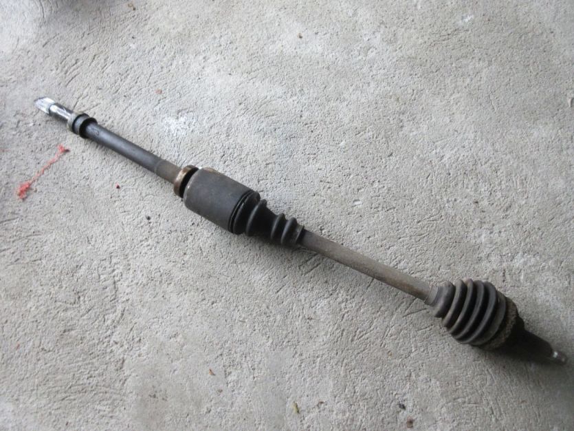 VIVARO TRAFIC II 1.9 CDTI PÓŁOS PRAWA