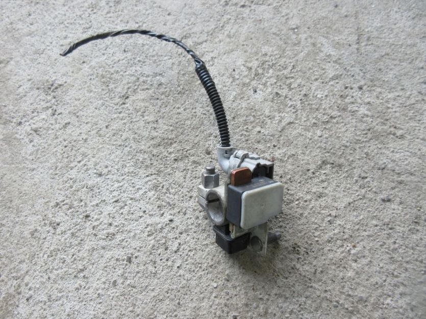 DACIA DUSTER II 21 R. KLEMA A2539054500 250825784-R