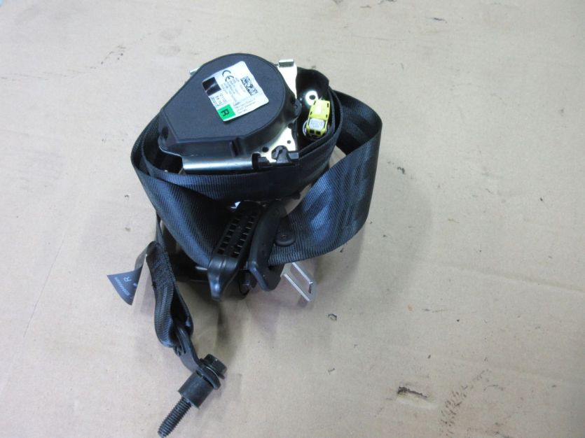 DACIA DUSTER II 21 R. PAS BEZPIECZENSTWA PRAWY PRZÓD