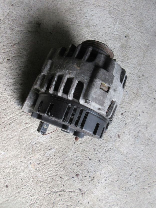 THALIA II 1.2 2010 r. ALTERNATOR 8200600044-B