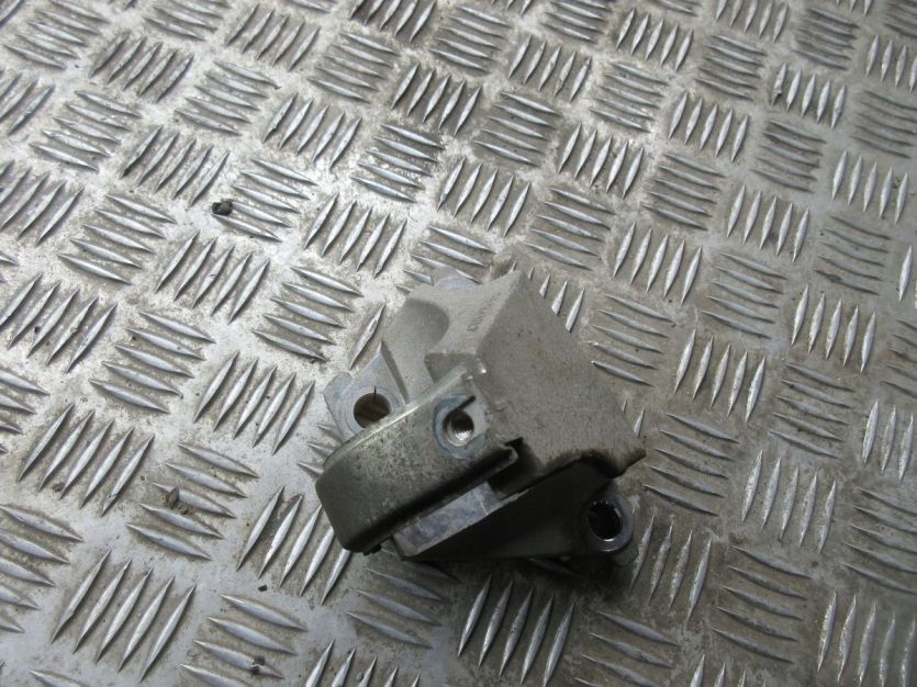 DACIA DUSTER II DUSTER 2 21 R . 1.0 TCE PODPORA PÓŁOŚI