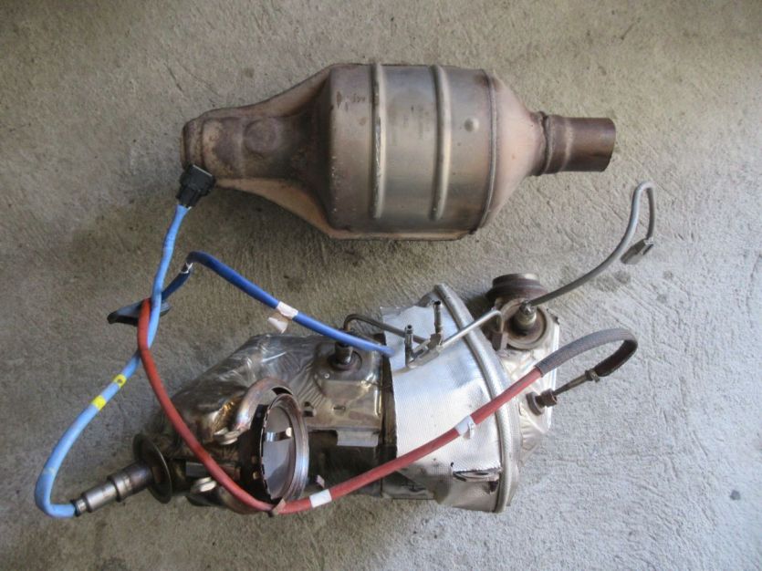 DACIA DUSTER II 21 R. 1.0 TCE KATALIZATOR LPG H4D480 74KW