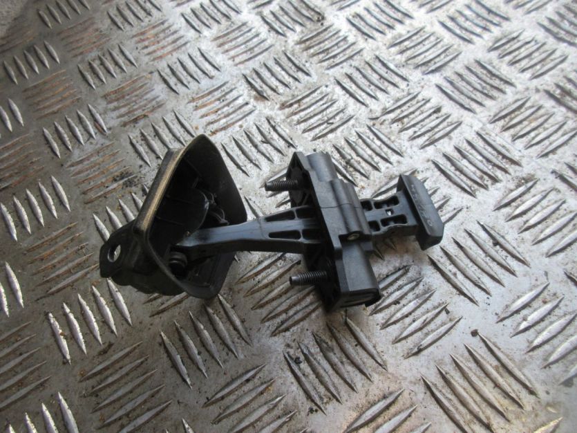 DACIA DUSTER II 21 R. OGRANICZNIK DRZWI LEWY TYŁ