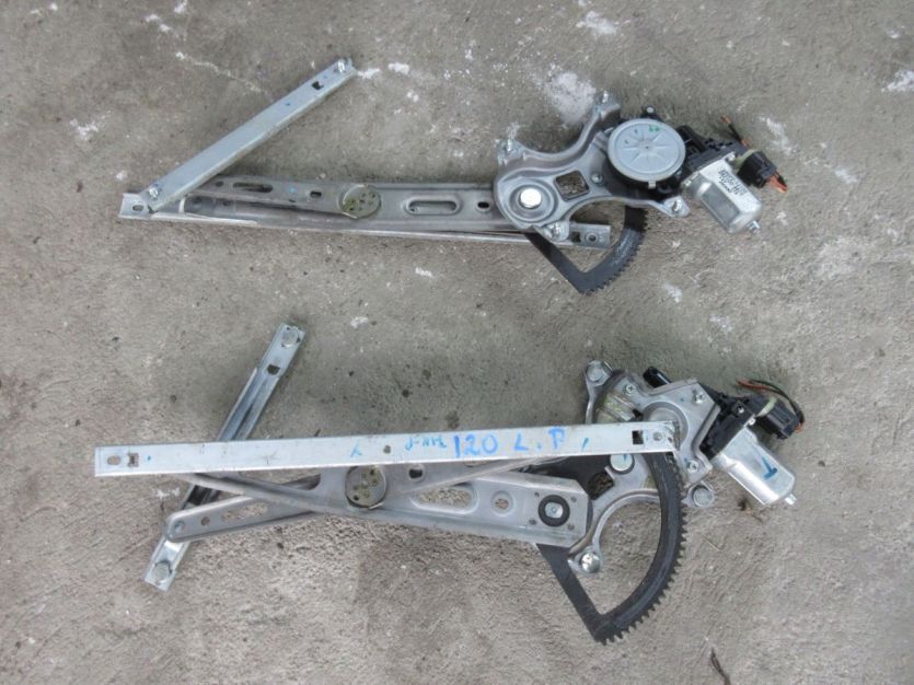 HYUNDAI I20 1.2 2008 R. MECHANIZM SZYBY LEWY PRZÓD 5D