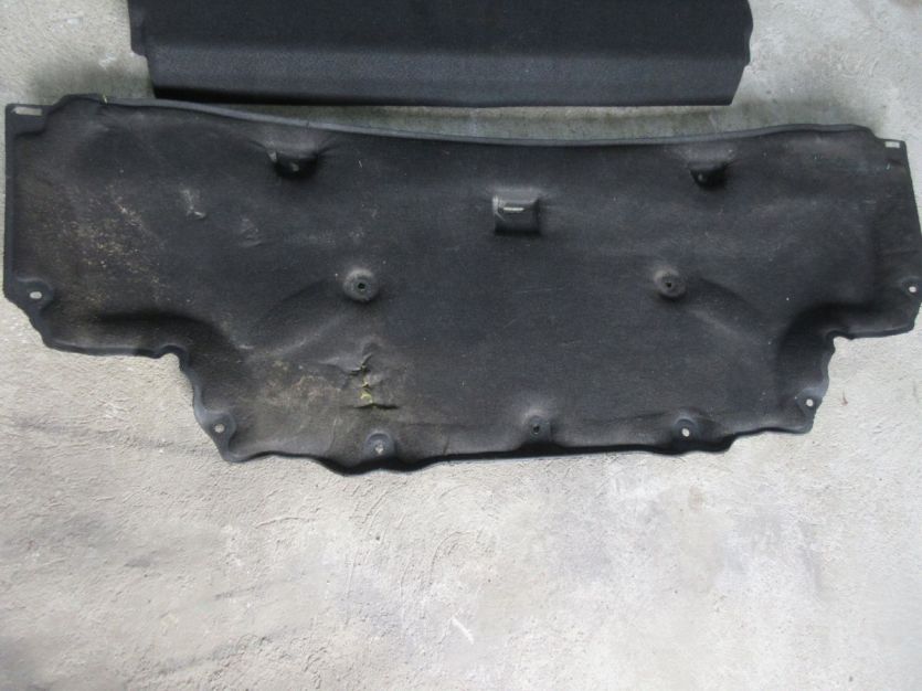 DACIA DUSTER II 21 R. WYGŁUSZENIE MASKI