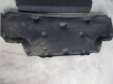 DACIA DUSTER II 21 R. WYGŁUSZENIE MASKI