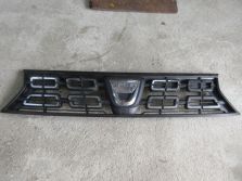 DACIA DUSTER II 21 R. 1.0 TCE GRILL ATRAPA