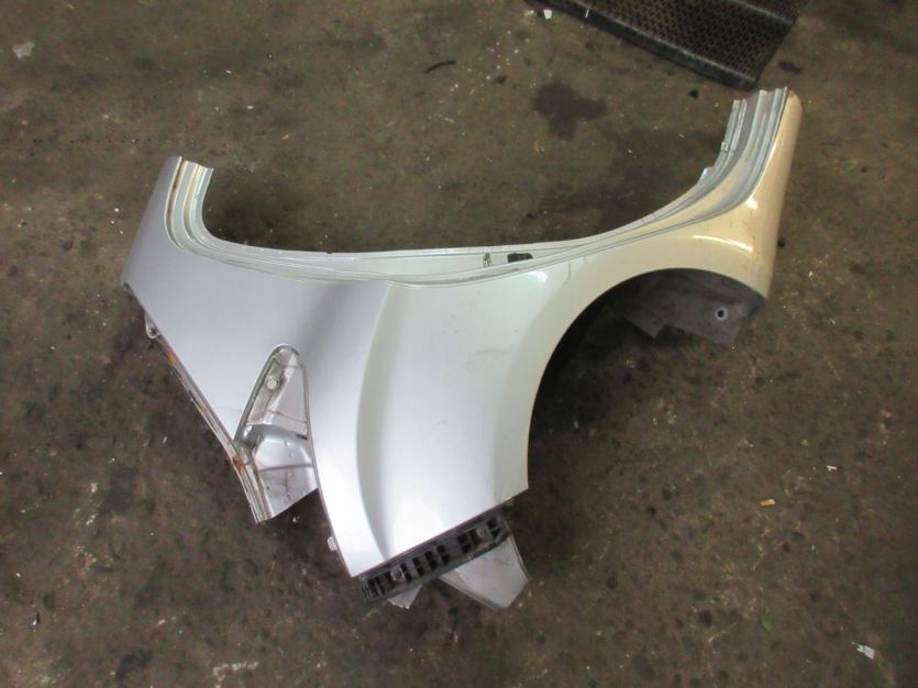 HYUNDAI I20 5D 1.2 2008 R. BŁOTNIK PRAWY TYŁ