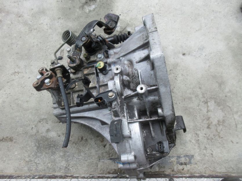 HYUNDAI I20 1.2 2008 R. SKRZYNIA BIEGÓW M81772