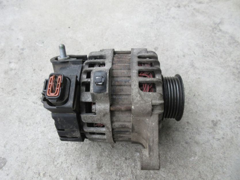 HYUNDAI I20 1.2 2008 R. ALTERNATOR 37300-03100