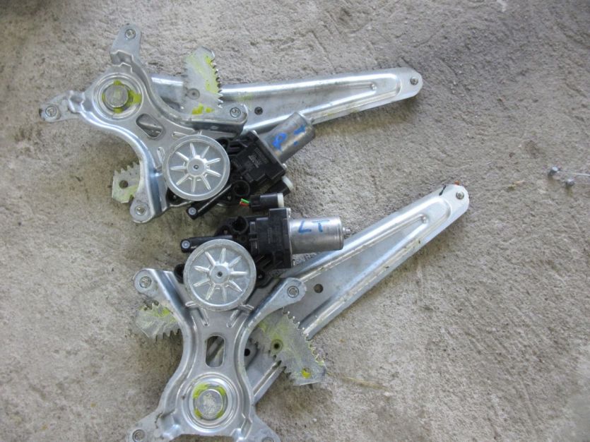 SUZUKI VITARA III VITARA 3 MECHANIZM SZYBY LEWY TYŁ