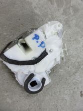 SUZUKI VITARA III VITARA 3 ZAMEK PRAWY PRZÓD 82201-54P30