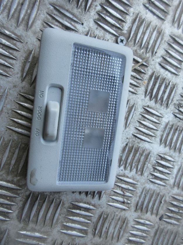 SUZUKI VITARA III VITARA 3 1.4 T LAMPKA KABINY