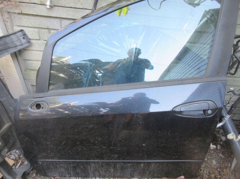 FIAT LINEA DRZWI LEWY PRZÓD