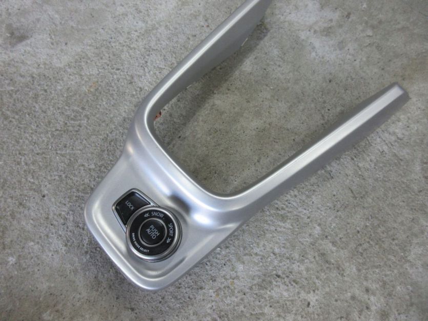 SUZUKI VITARA III VITARA 3 1.4 T. PRZEŁACZNIK WŁANCZANIA NAPĘDU