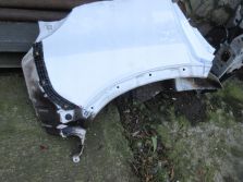 SUZUKI VITARA III VITARA 3 BŁOTNIK PRAWY TYŁ