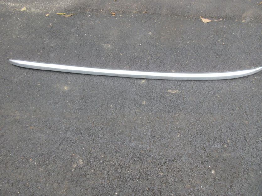 SUZUKI VITARA III VITARA 3 RELING DACHOWY PRAWY