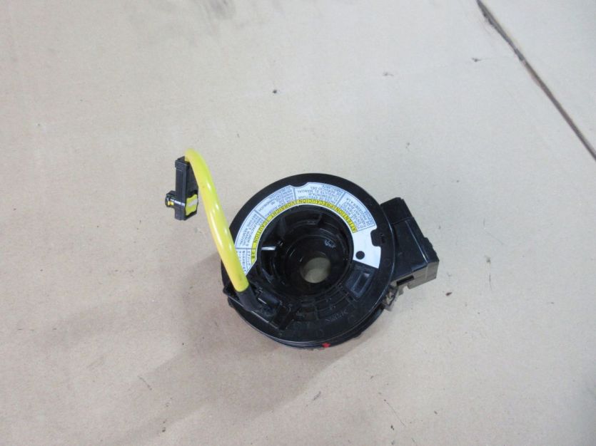 SUZUKI VITARA III VITARA 3 TAŚMA ZWIJACZ