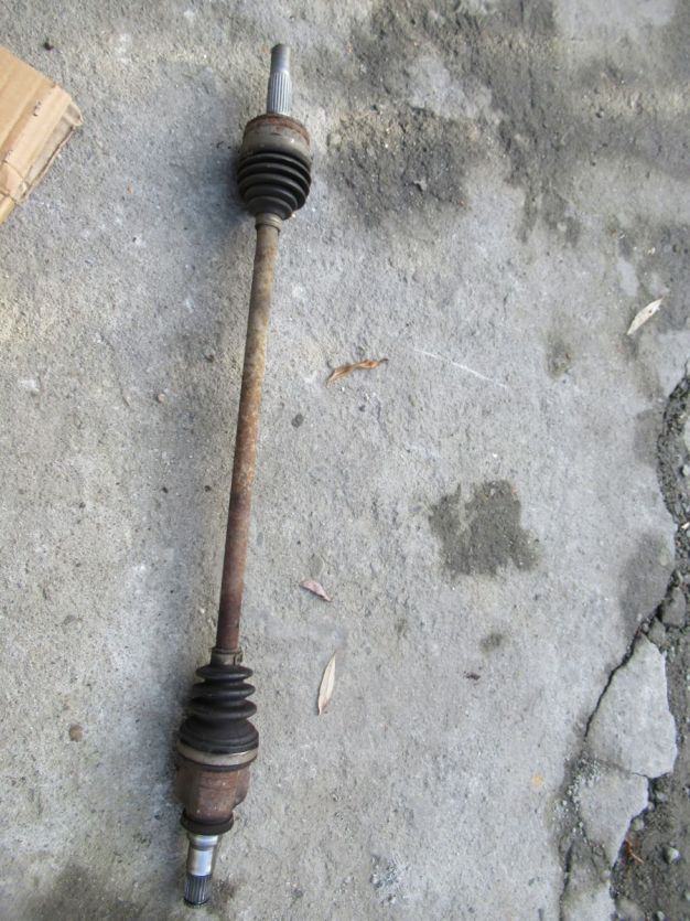 CITROEN C1 5D 05-12 1.0 PÓŁOS PRAWA