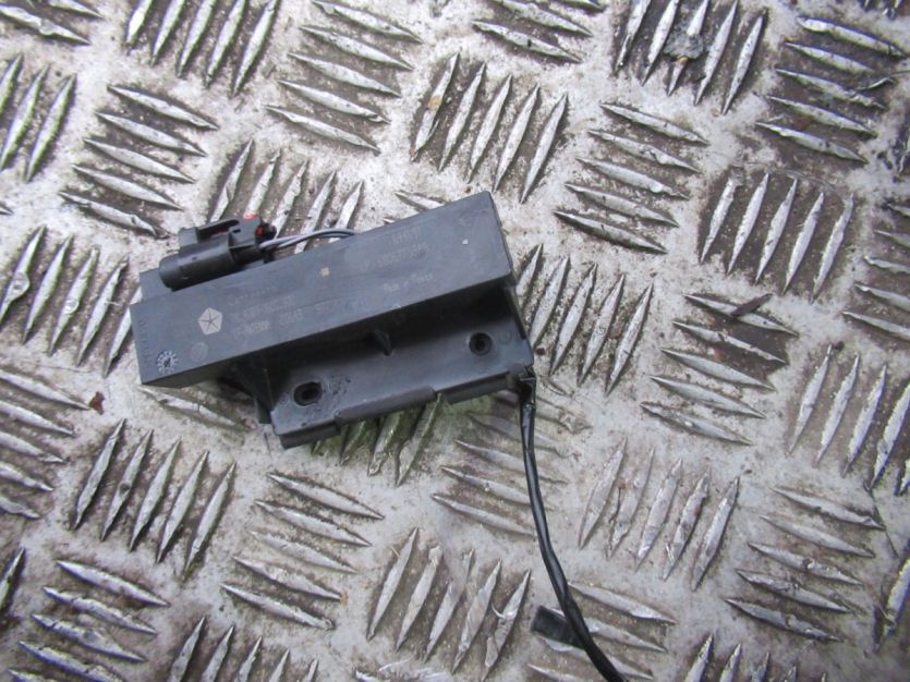 MASERATI GHIBLI M157 MODUŁ ANTENY 68067753AA