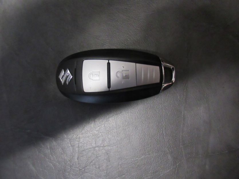 SUZUKI SX4 S-CROSS LIFT VITARA III LIFT KLUCZYK TS008