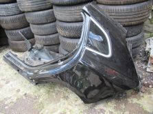 VOLVO V40 II lift R DESING T4 BŁOTNIK LEWY TYŁ