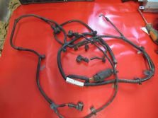 VOLVO V40 II lift R DESING T4 WIĄZKA PDC TYŁ 31427116-AA