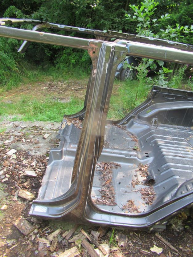 JEEP WRANGLER JL SAHARA 4D 2.2 D 2018+ SŁUPEK LEWY