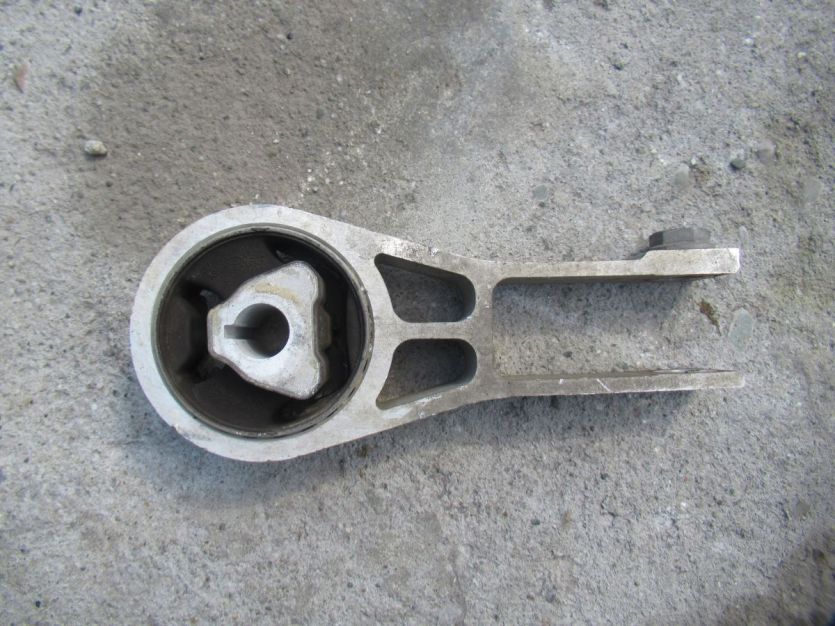 JEEP RENEGADE LIFT 2.0 M-JET AUTOMAT 4X4 PODUSZKA SKRZYNI