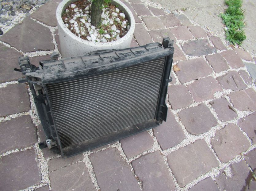 DACIA LODGY DOKKER 1.6 SCE CHŁODNICE