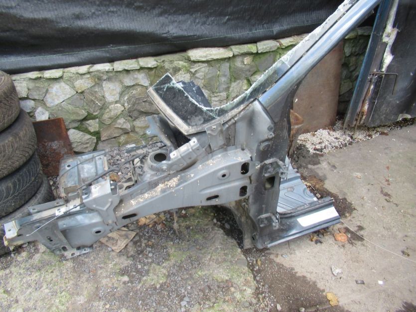 DACIA LODGY DOKKER PODŁUZNICA LEWA CWIARTKA TEKNA WYSYŁKA