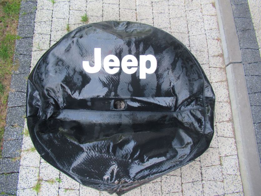 JEEP WRANGLER JL SAHARA 2019 R. POKROWIEC NA KOŁO ZAPASOWE OSŁONA KOŁA