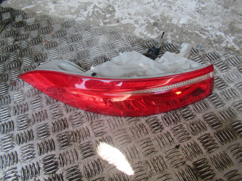 JAGUAR XF II 2017 R. LAMPA LEWY TYŁ GX63-13405-AE