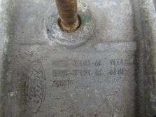 TRANSIT COURIER MK2 1.5 TDCI PODUSZKA SILNIKA