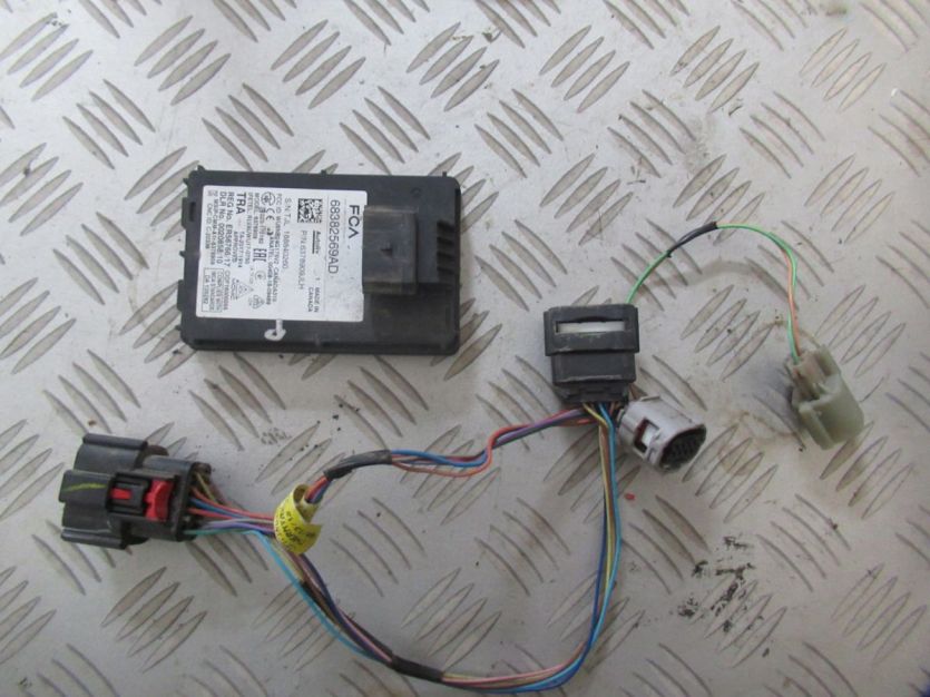 JEEP WRANGLER JL 2018+ R. CZUJNIK MATRWEGO PUNKTU POLA PRAWY 98382569AD