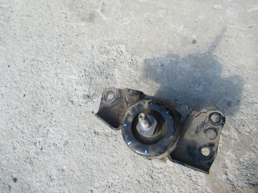 JEEP WRANGLER JL SAHARA 4D 2.2 D CRD 2018+ PODUSZKA SILNIKA P68284612AA