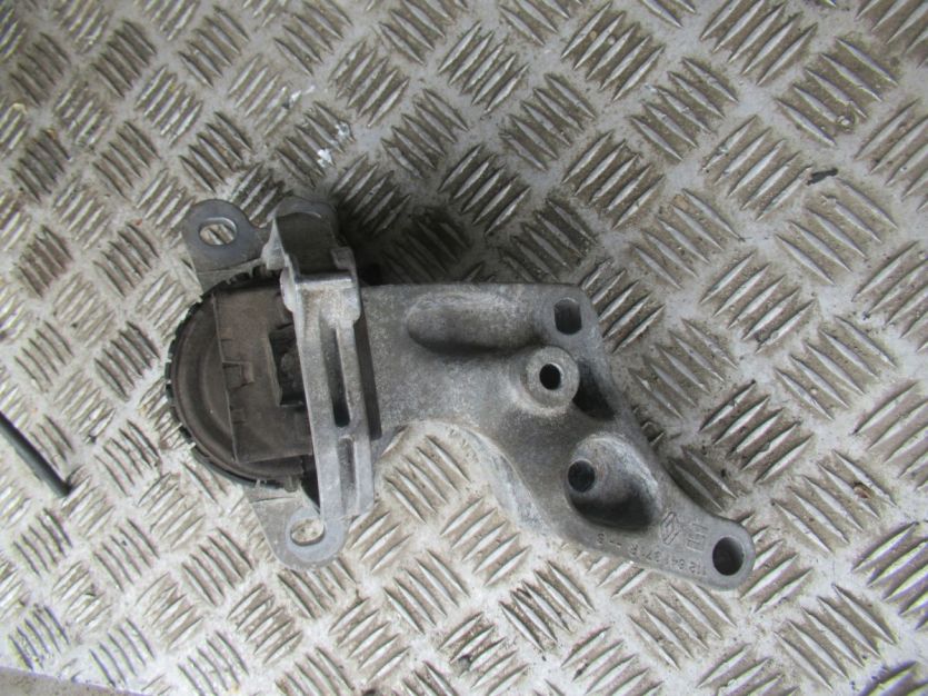 RENAULT TRAFIC III 1.6 DCI PODUSZKA ŁAPA SILNIKA 112841371R