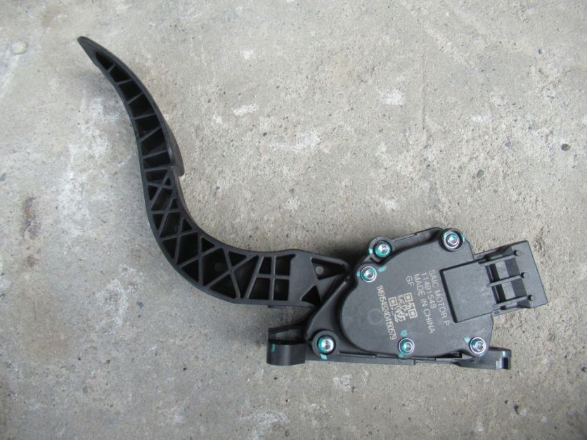 MG MG3 MG 3 1.5 HYBRID 2024 R. PEDAŁ GAZU 11491548